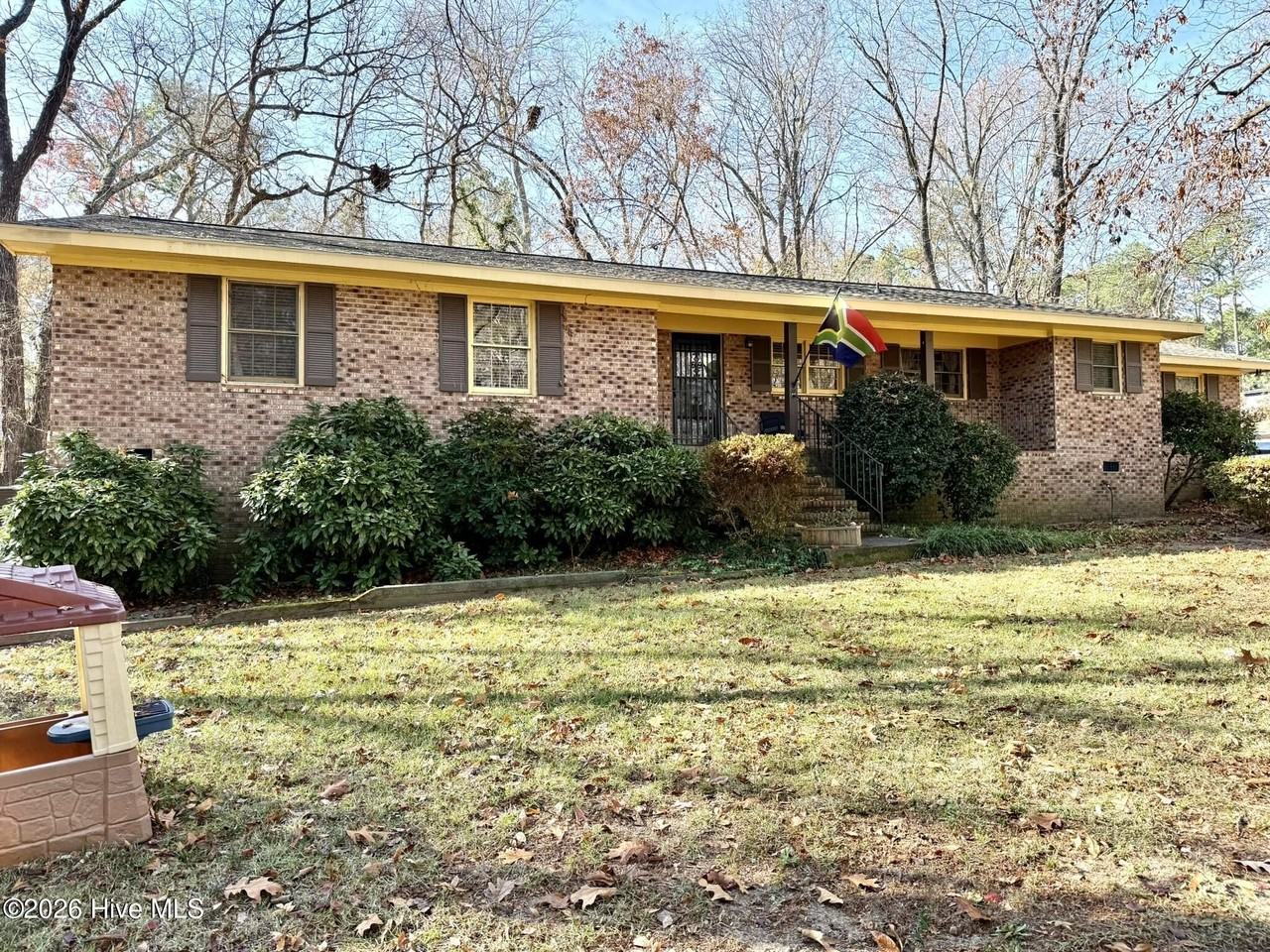 211 Tartan Trl - Photo 3 of 33