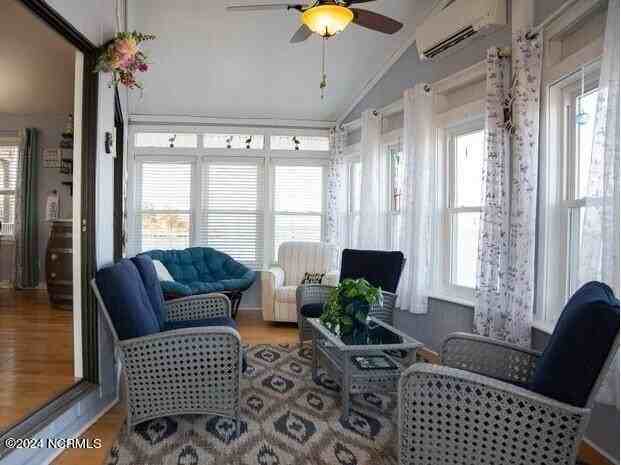 414 Driftwood Dr - Photo 6 of 13