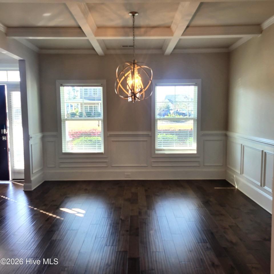 458 Goldenleaf Cir - Photo 4 of 50