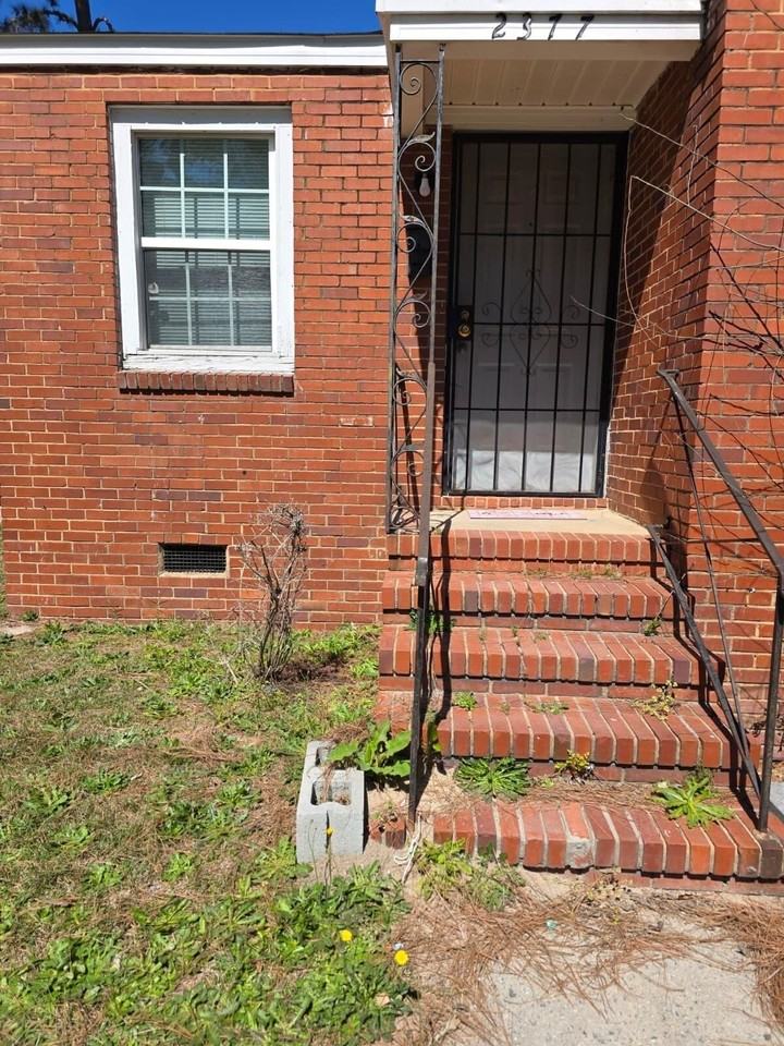 2377 Lumpkin Rd - Photo 2 of 14