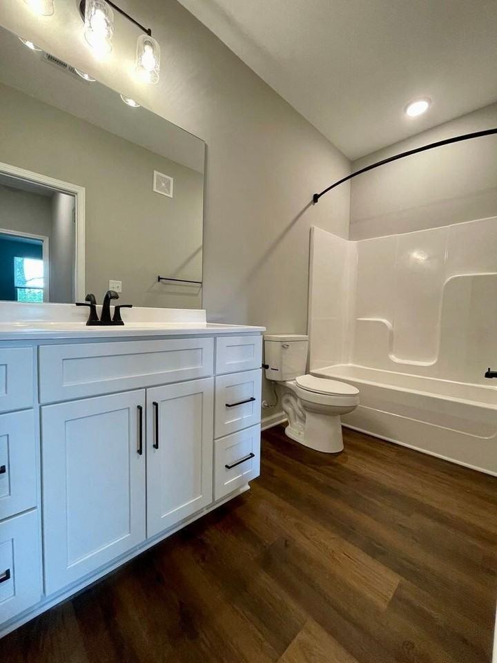 109 Juniper Path Apt 104 - Photo 7 of 10