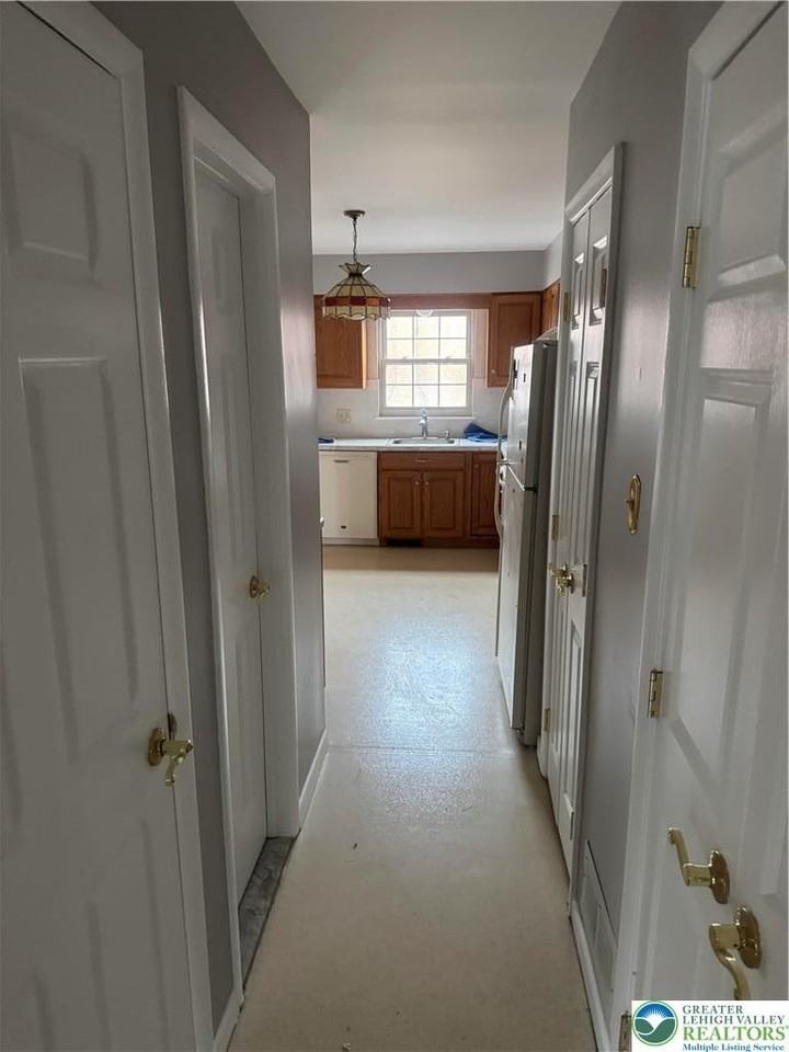 1399 Presidential Drive - Photo 6 of 17