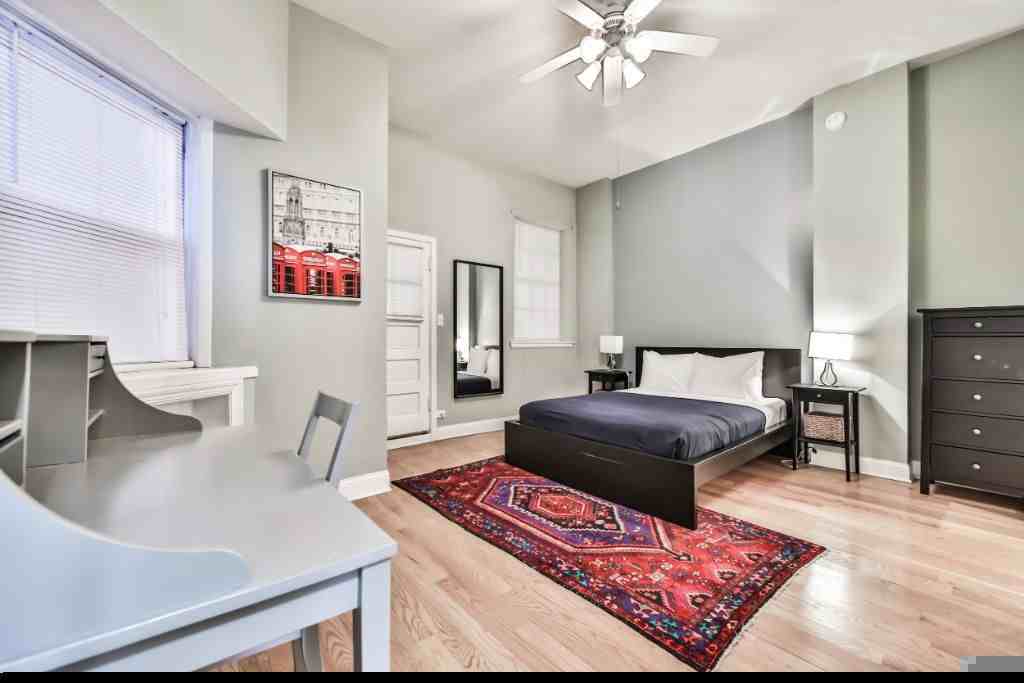 1851 N Lincoln Ave - Photo 7 of 8