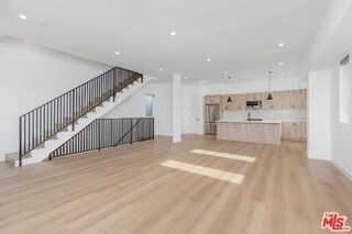 12702 Pacific Ave - Photo 3 of 8