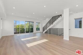 12702 Pacific Ave - Photo 4 of 8