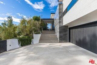 9455 Eden Dr - Photo 2 of 8