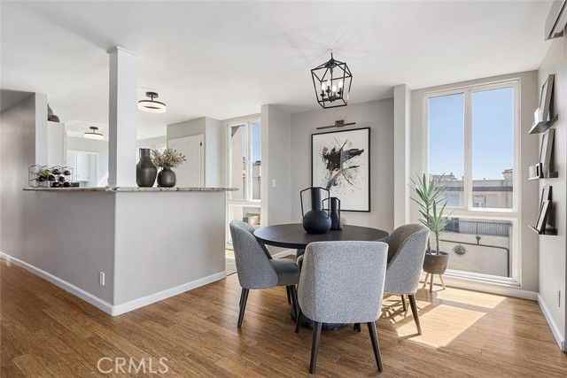 800 Manhattan Ave - Photo 7 of 8