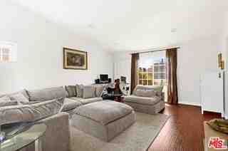 13223 Arabella St - Photo 4 of 8