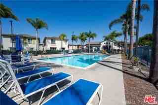 12035 Stanley Park Ct - Photo 2 of 8