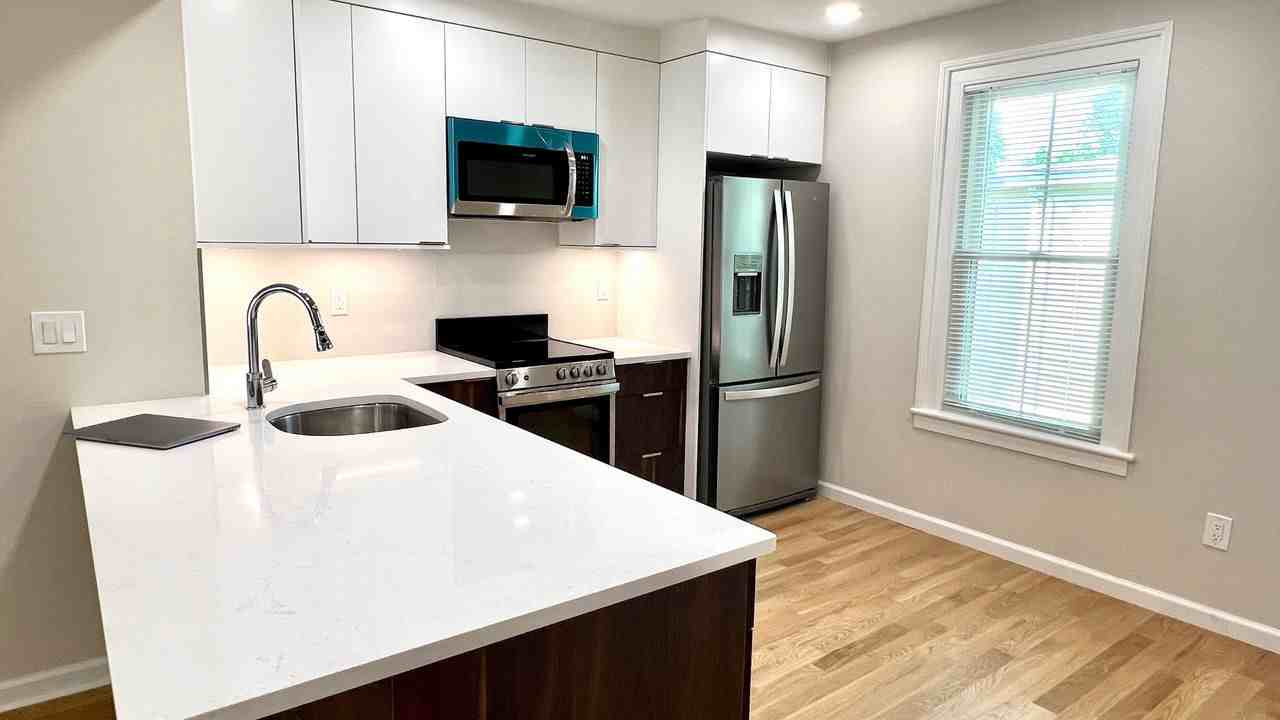 9 Berkeley St #2 - Photo 2 of 8