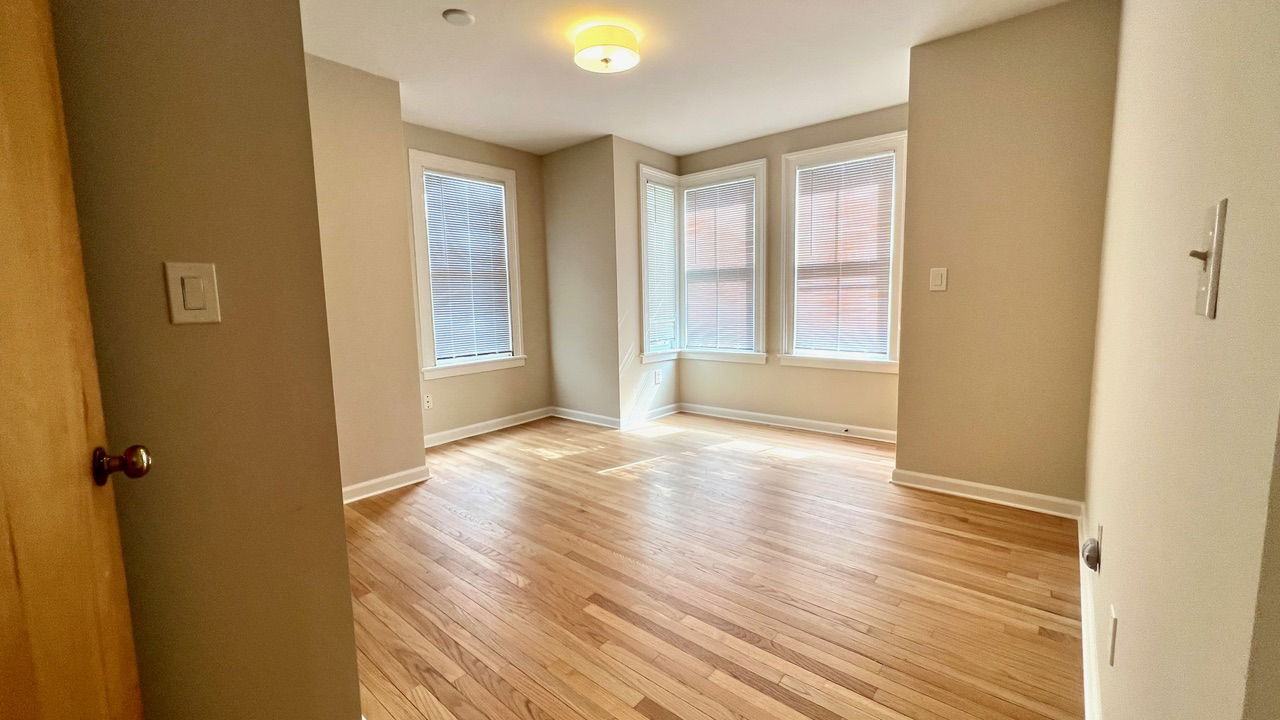 9 Berkeley St #2 - Photo 4 of 8