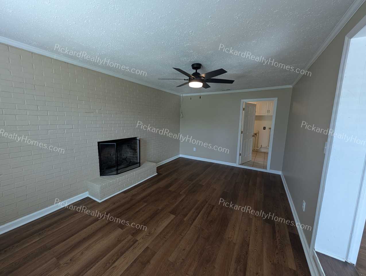 1620 Riverside Dr #1 - Photo 7 of 19