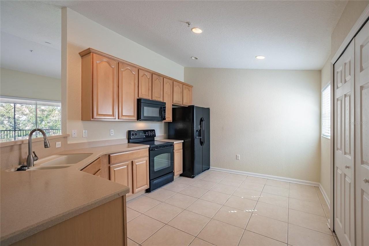 8313 Foster Dr - Photo 2 of 25