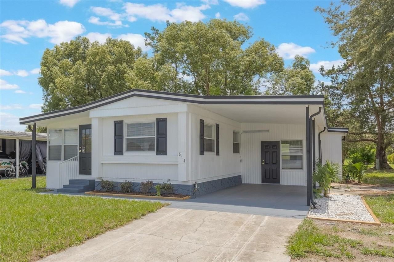 814 Roseapple Ave - Photo 2 of 20