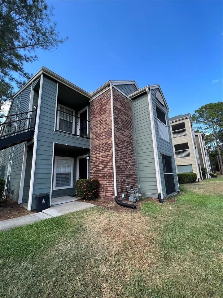 2214 Metropolitan Way #1015 - Photo 5 of 24