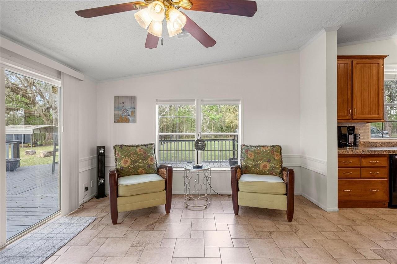 18850 Se 12th Ln - Photo 7 of 50