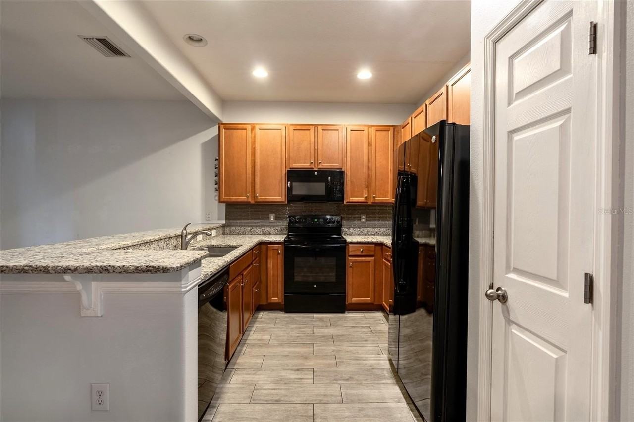 4631 69th Pl N - Photo 4 of 19