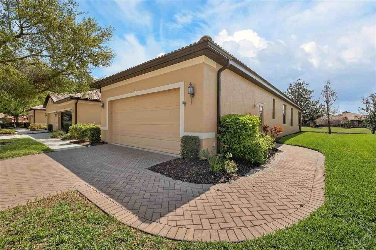 210 Shell Falls Dr - Photo 7 of 50