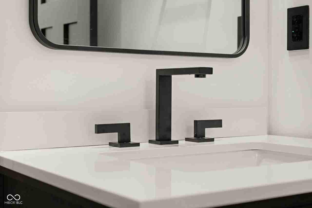 1013 14th St - Photo 5 of 25