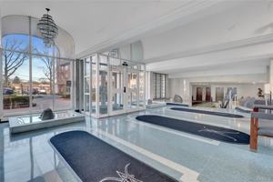 featured image of 5444 Little Neck Pkwy Apt 6v #6V