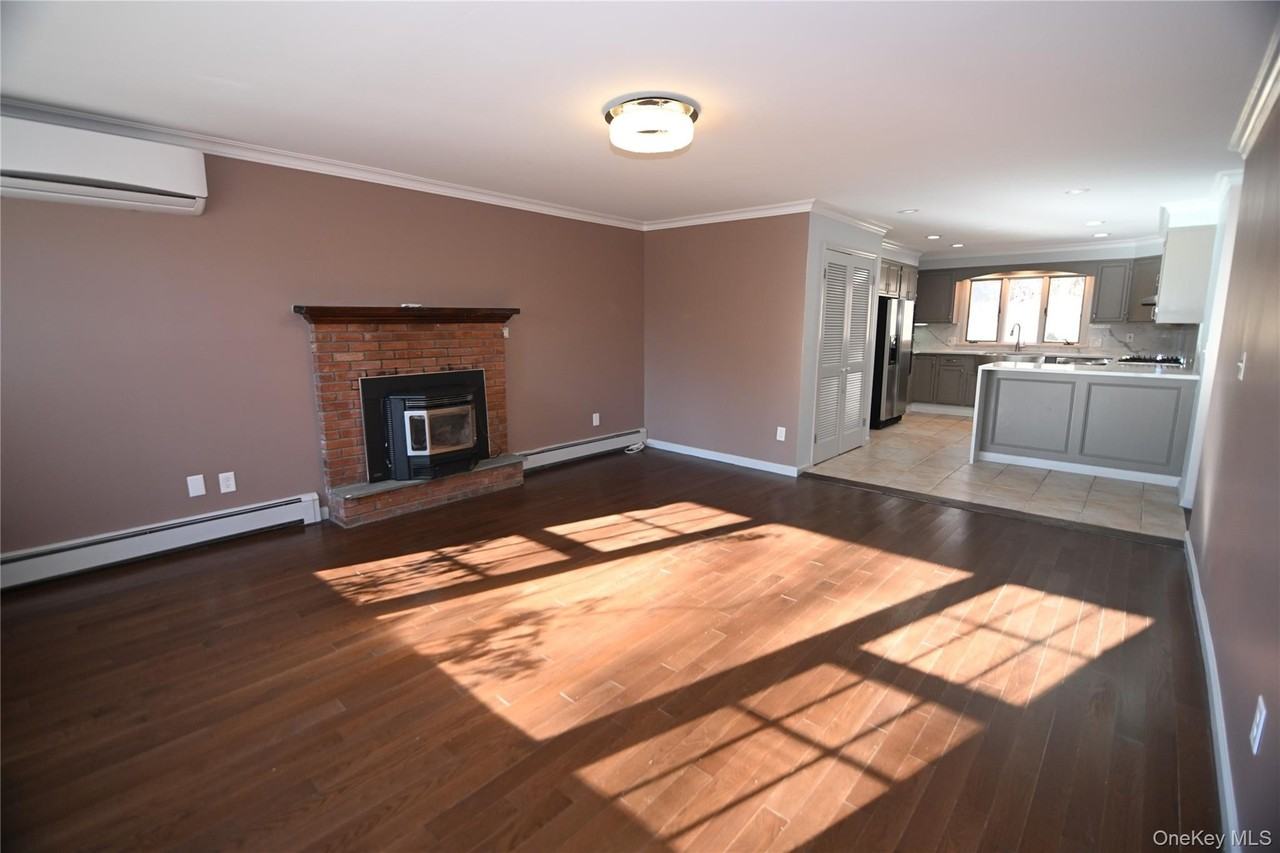 94 Baldwin Ln - Photo 4 of 10