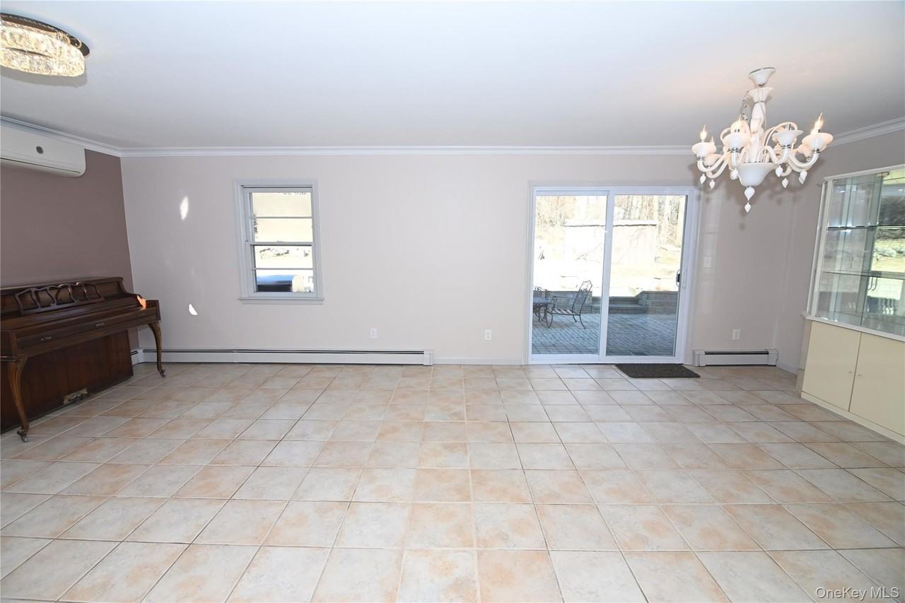 94 Baldwin Ln - Photo 5 of 10