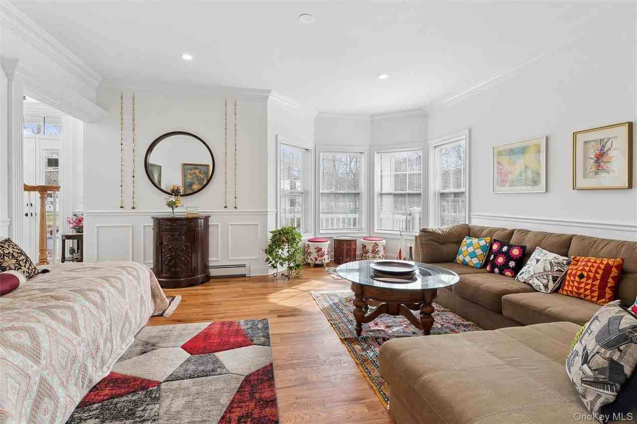 16 Gateway Ct - Photo 5 of 30