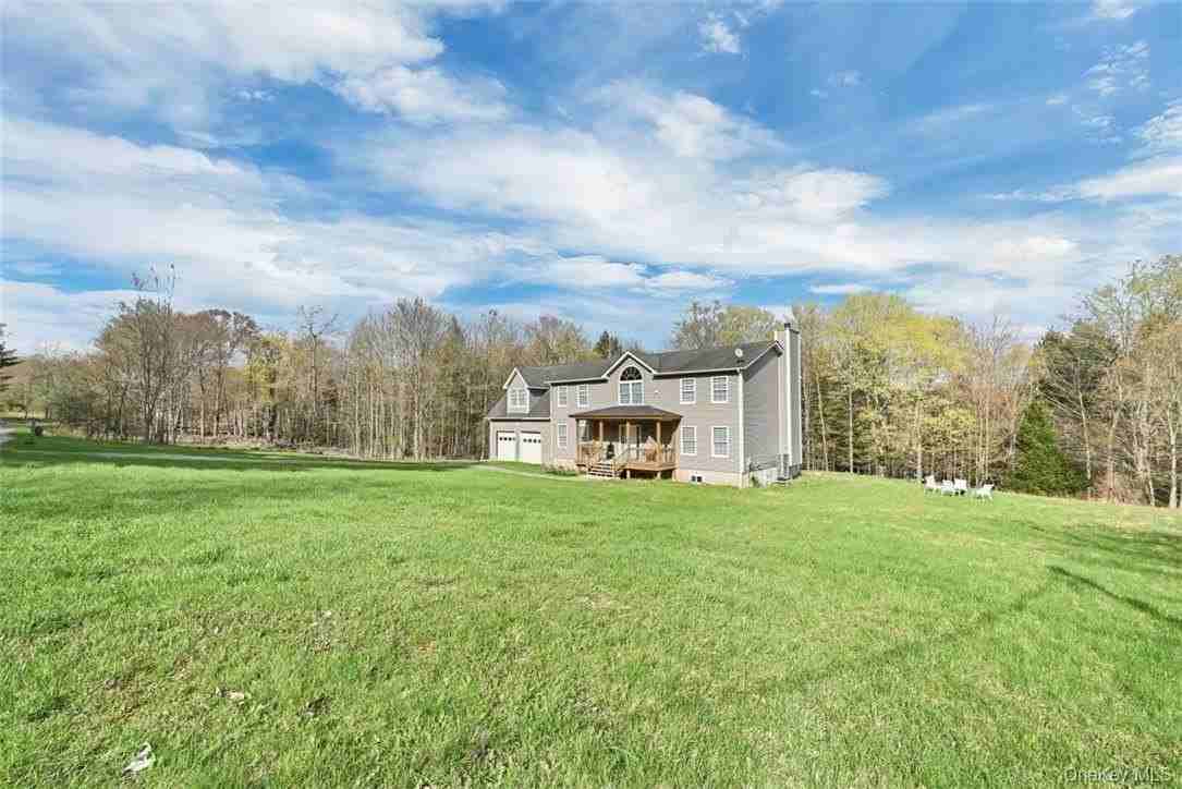 362 Rose Rd - Photo 2 of 36