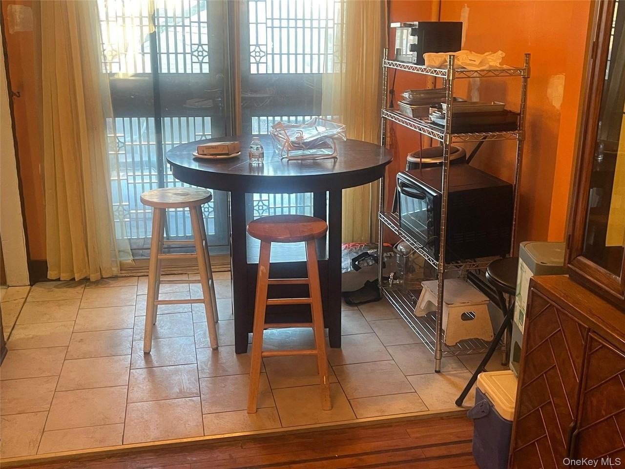 10933 Francis Lewis Blvd - Photo 5 of 14