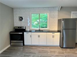 featured image of 46 Sunset Dr