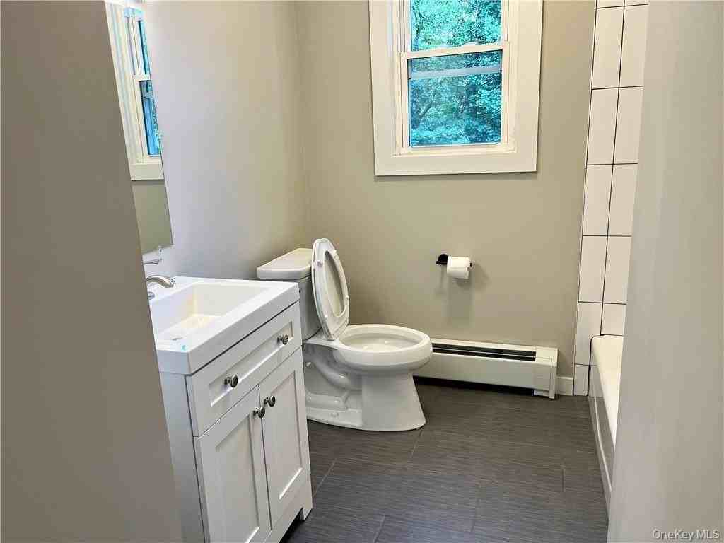 46 Sunset Dr - Photo 4 of 13