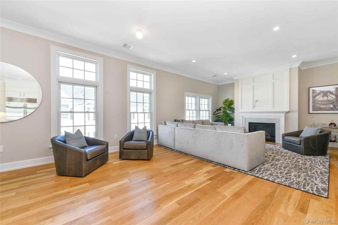 601 Grist Mill Cir Unit 601 - Photo 5 of 30