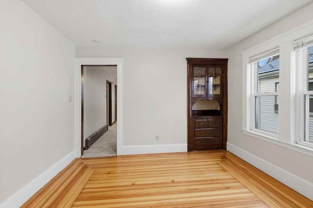 54 Thomas St Unit 2 - Photo 6 of 14