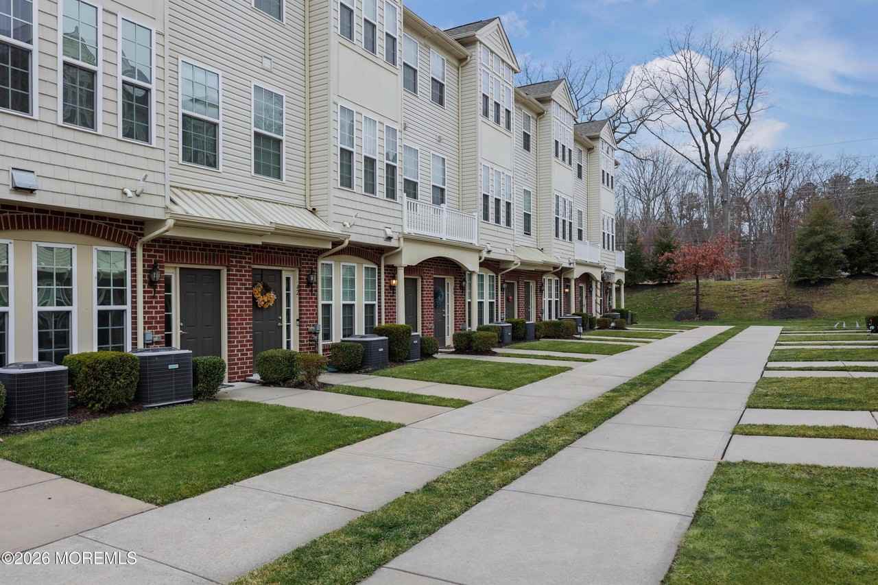 43 Jake Dr - Photo 4 of 29