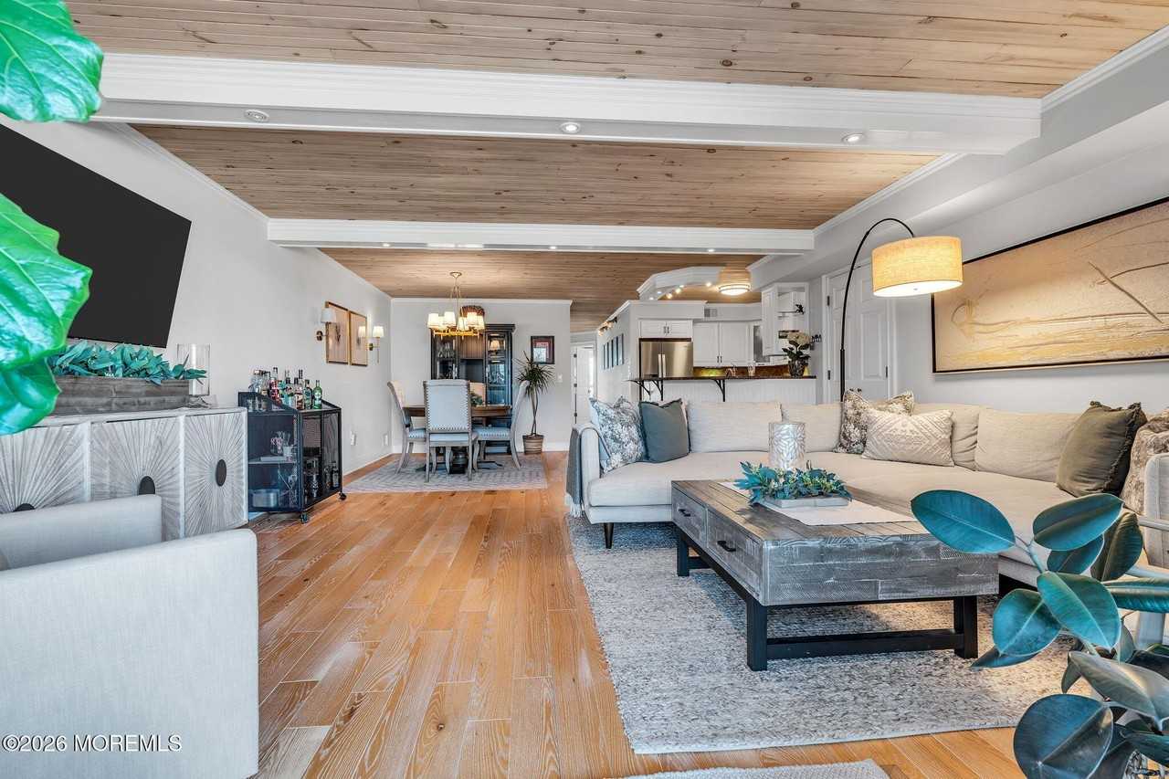 119 119 Ashley Avenue - Photo 6 of 35