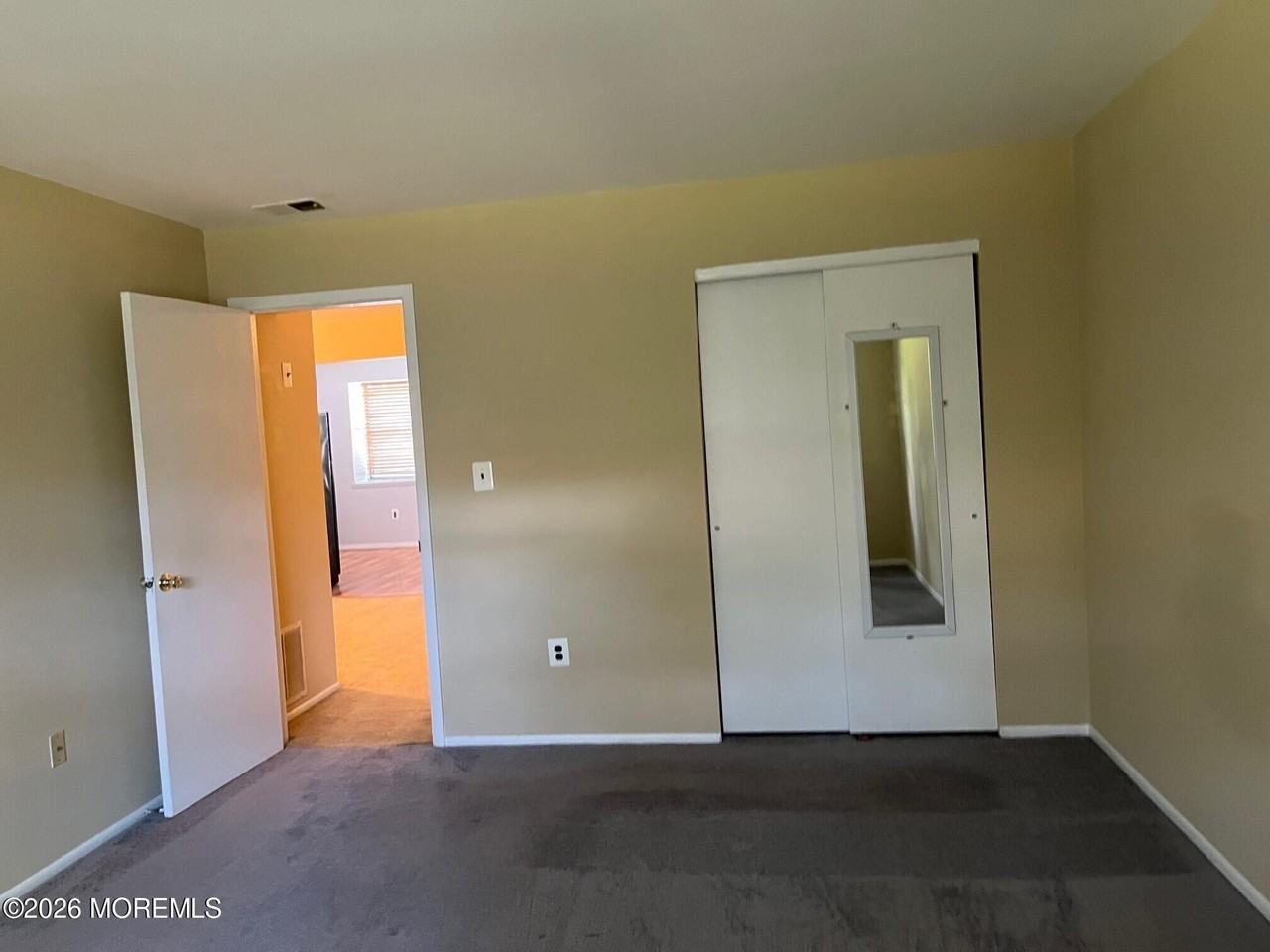 1508 Silver Ct - Photo 7 of 9