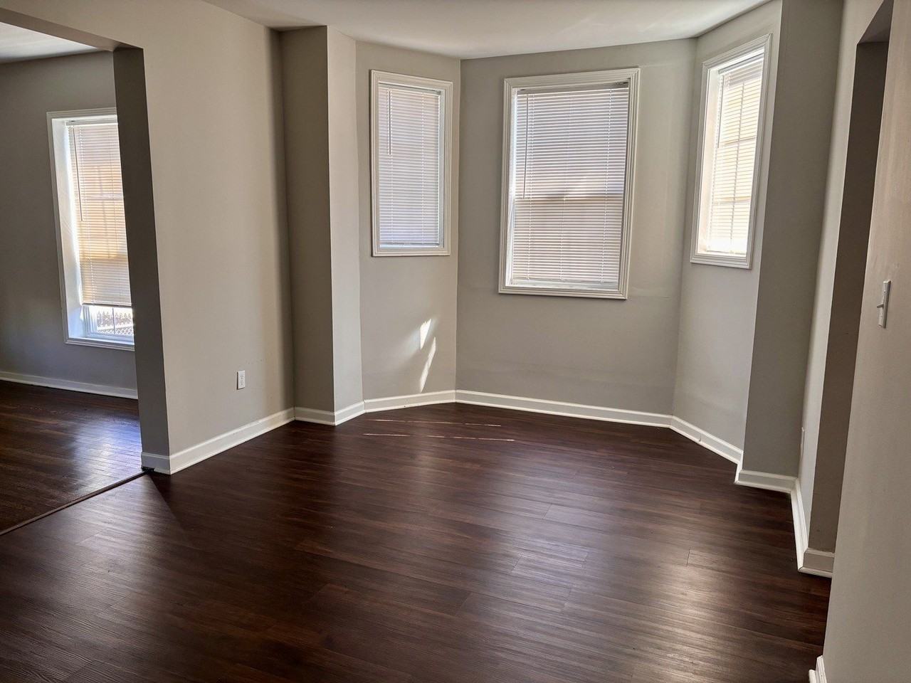 620 Oneida St - Photo 4 of 10