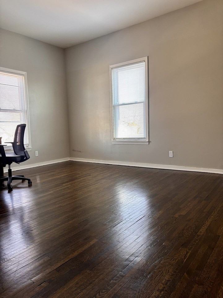 620 Oneida St - Photo 5 of 10