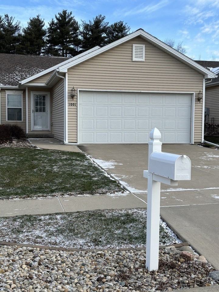 1001 Wartburg Dr - Photo 2 of 20