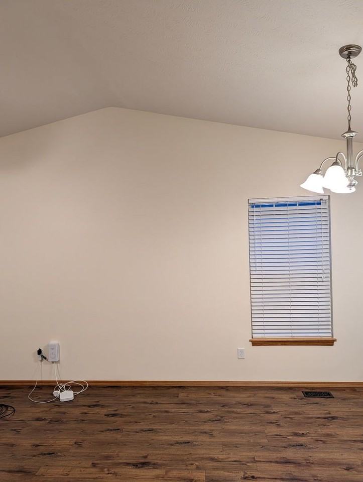 1001 Wartburg Dr - Photo 3 of 20