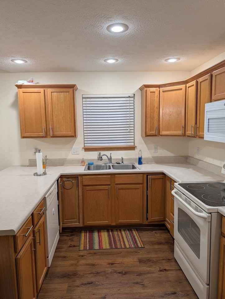 1001 Wartburg Dr - Photo 7 of 20