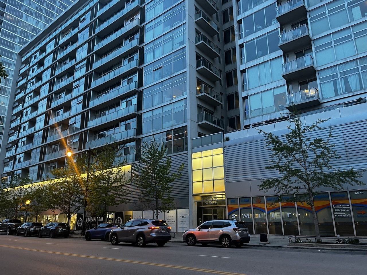 1620 S Michigan Ave Unit 813