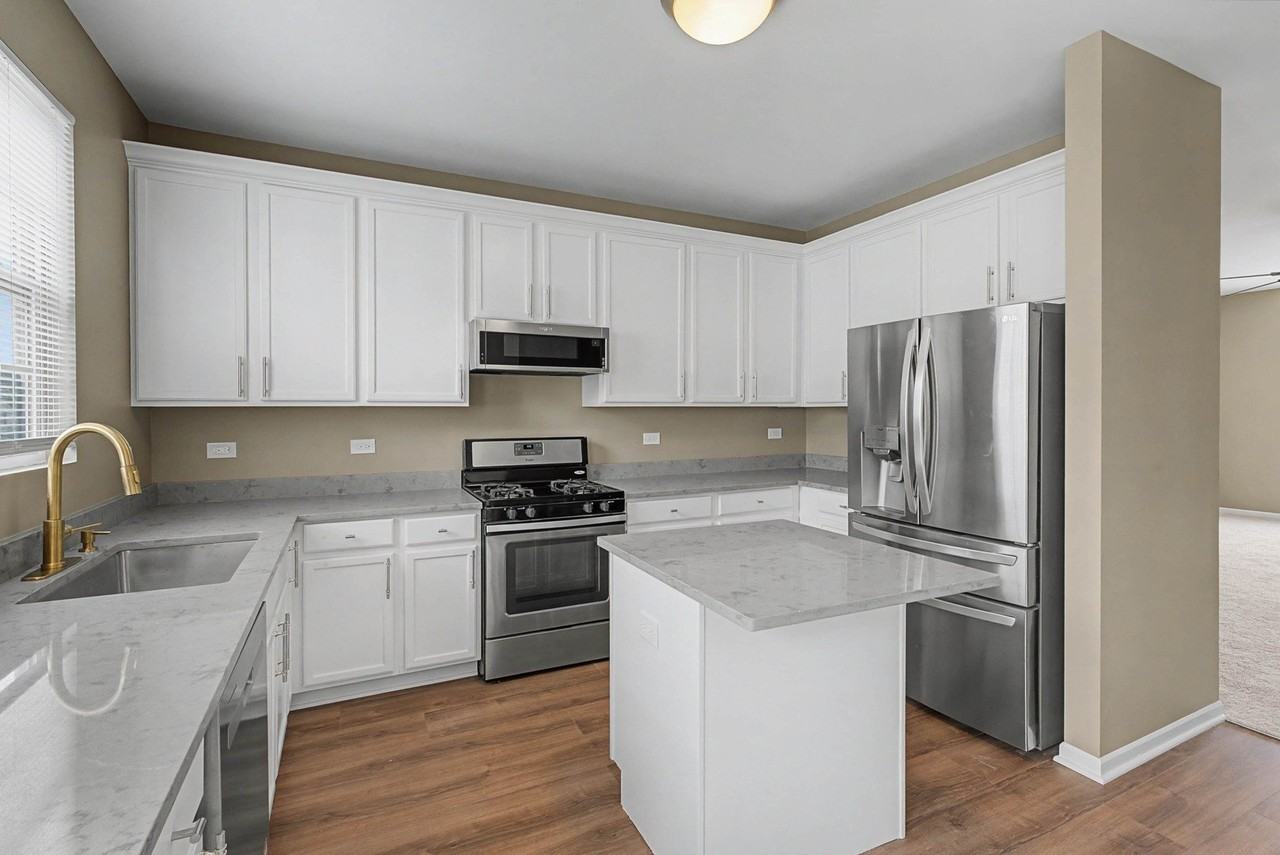 1475 W Sedgewood Ct Unit 1475 - Photo 7 of 22