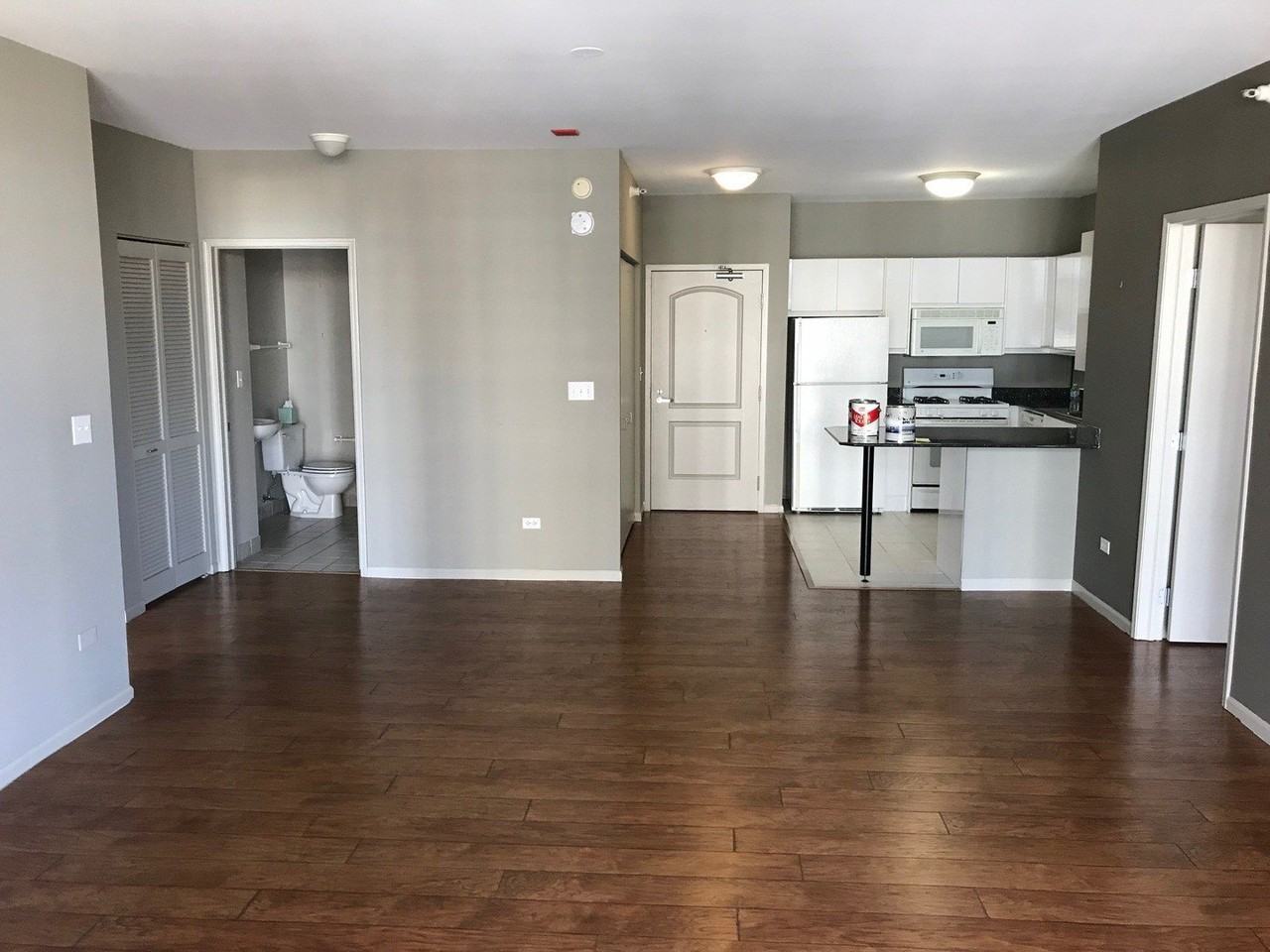 21 W Chestnut St Apt 1101 - Photo 3 of 16