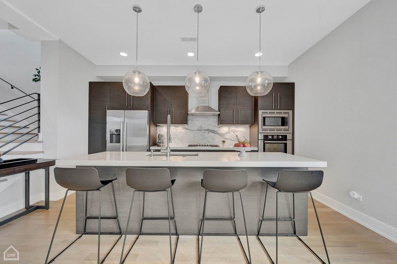 1312 W Madison St Apt 4a - Photo 3 of 37