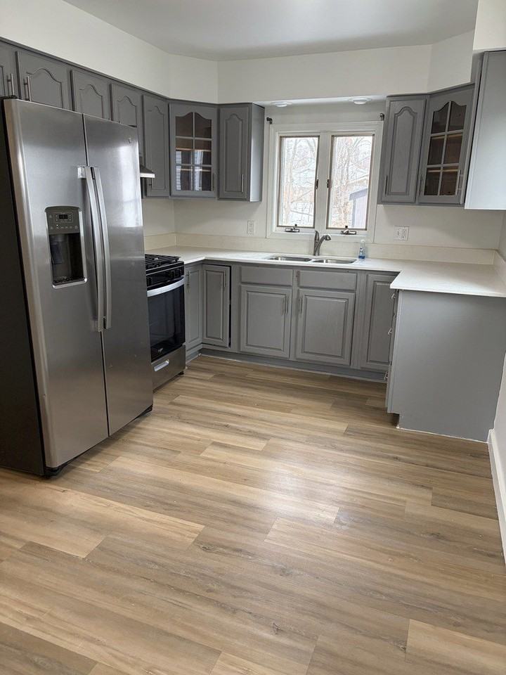 310 Prairie St - Photo 3 of 9