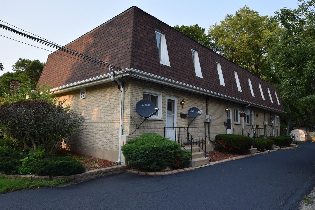 321 S Jefferson St Unit 0 - Photo 2 of 19