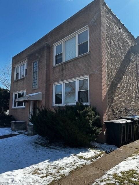 1617 W Glenlake Ave Apt 1w - Photo 2 of 12