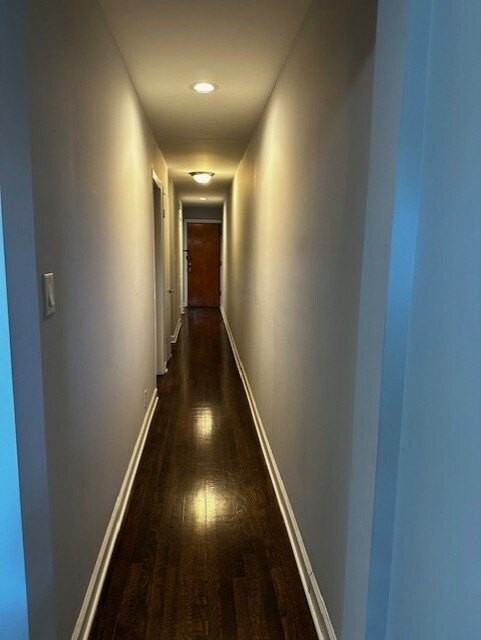 1617 W Glenlake Ave Apt 1w - Photo 4 of 12