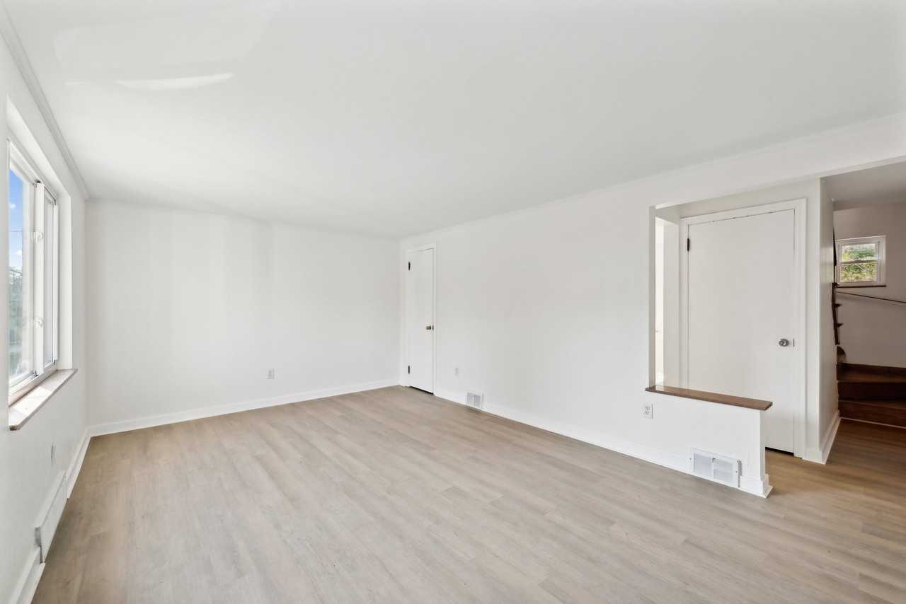 1612 Patterson Ave #1 - Photo 6 of 25